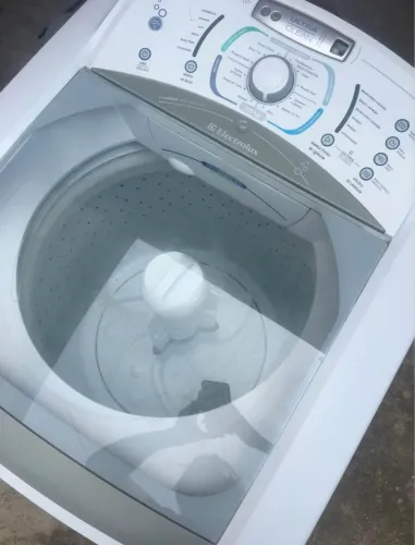 MÁQUINA DE LAVAR ELECTROLUX 15Kg TOUCH