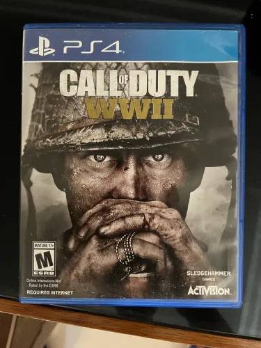 ? Call of Duty: WWII (PS4)