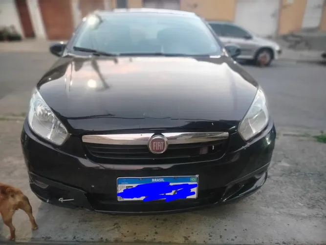 Fiat Grand Siena Essence 1.6 Flex 16V 2014