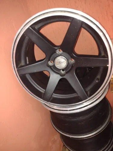 Roda Zeus cônicas, 8 polegadas, aro 15 , furacão 4x100