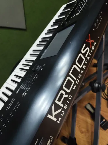 Korg Kronos X 73