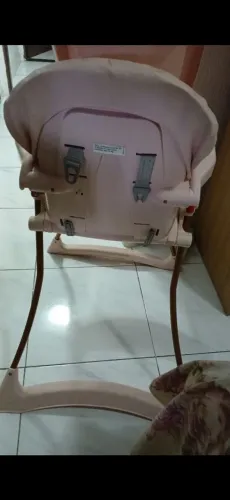 Cadeirinha de alimentação