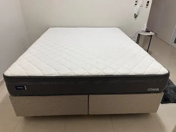 Cama box Ottawa Quenn