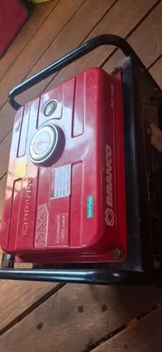 Disponível motor de luz