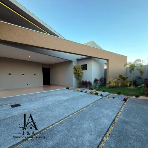 Imóvel alto padrão com 3 suítes, área gourmet e piscina