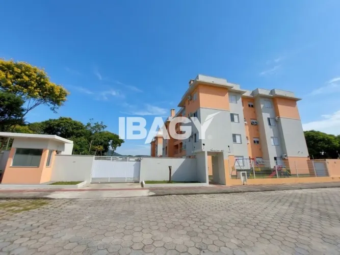 Excelente Apartamento 2 dormitório(s) em Vargem Grande - Florianópolis