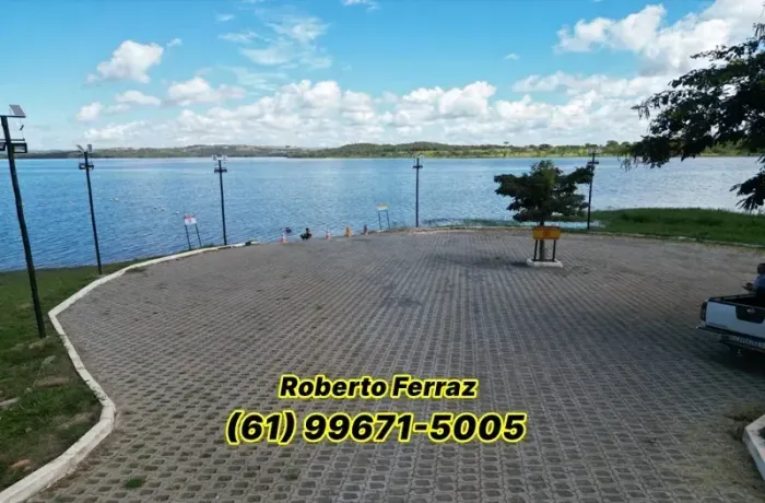 Casa à Venda Corumbá IV, com Jacuzzi