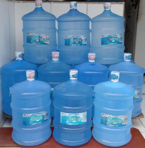 GARRAFÕES DE ÁGUA MINERAL DE 20 L NOVOS 2028 E 2029