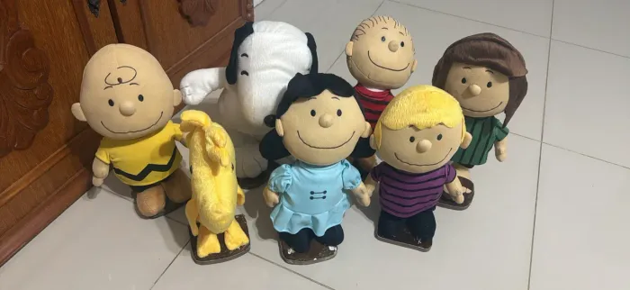 Kit personagens Snoopy Peanuts (7 personagens)