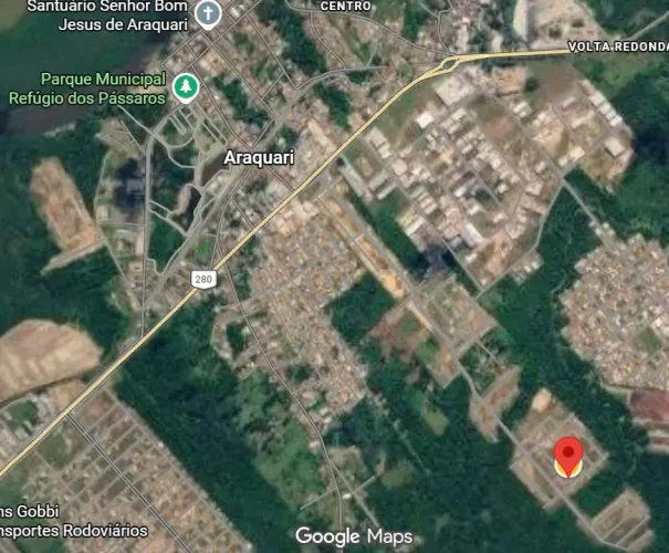 Terreno plano, ótima localização