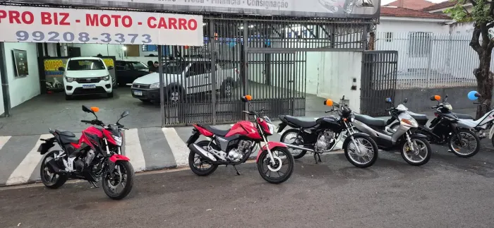 FAN 125 KS 2007 PRETA IMPECÁVEL TODA NOVINHA $8900 LINDOMA LINDOMAR MOTOS LINDOMAR MOTOS