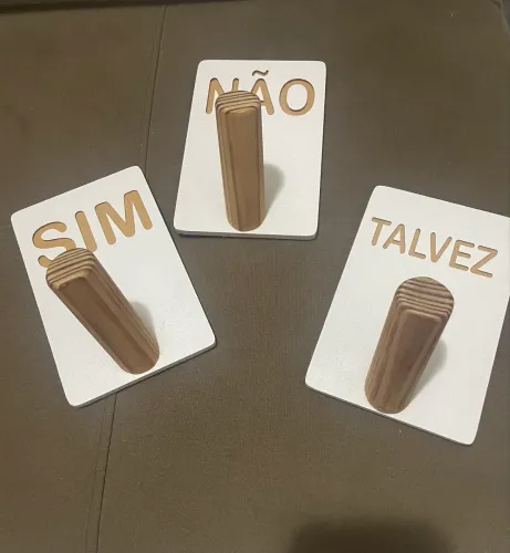 Cabides Criativos em MDF
