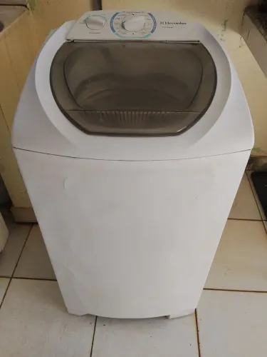 Máquina de lavar roupa Electrolux 8 kilos