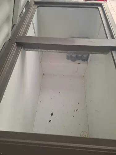 Freezer horizontal com defeito - Consul