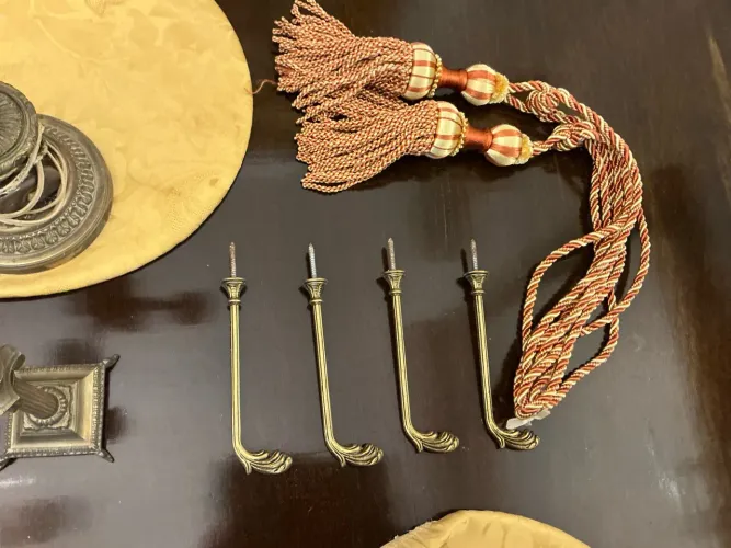 Suporte cortina bronze e amarradores