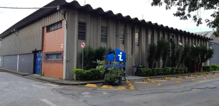 Galpão com 1924 m² na Vila São Rafael - Guarulhos/SP
