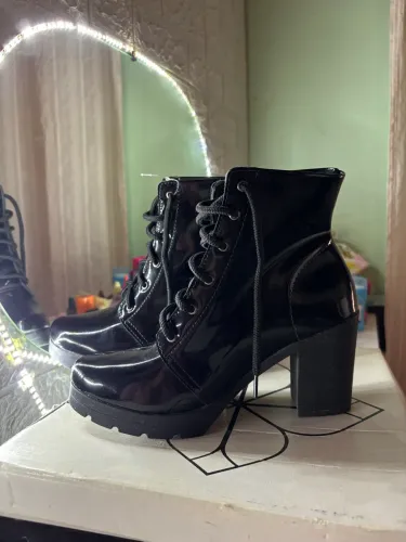 Bota Coturno Feminina Preta