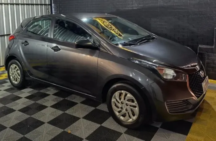 Hyundai HB20 Unique 1.0 Flex 12V Mec. 2019