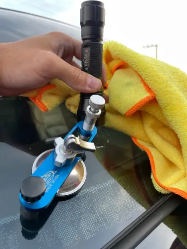 Reparo de trinca em parabrisa