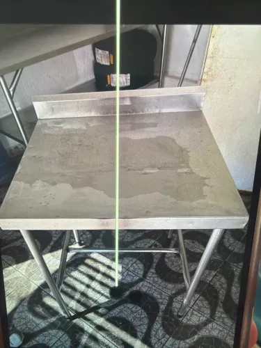 Mesa de inox 70x70