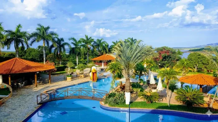 Grande Resort c/ Marina e Parque Aquático - Capitólio/MG