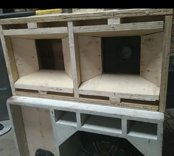 Vendo caixa com 15 de 800rms 