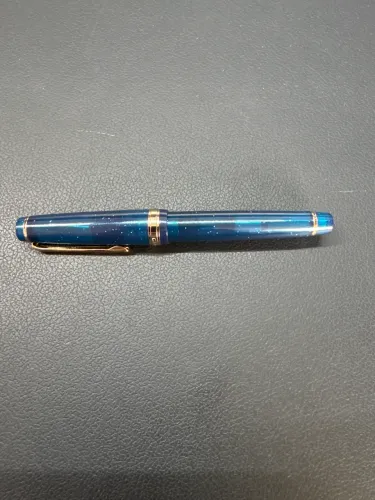 Caneta-tinteiro Jinhao 82 azul (EF)