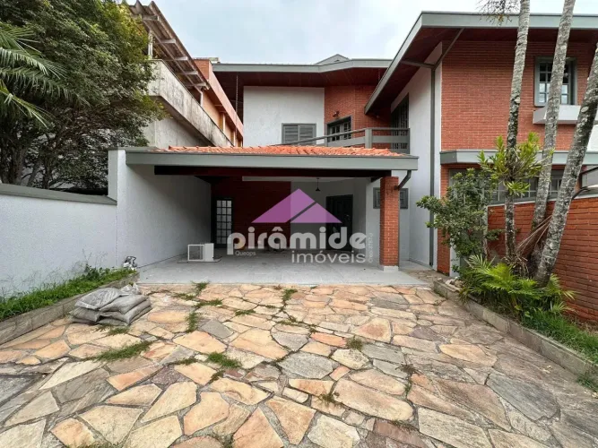 Casa no Jardim das Colinas no Condomínio Jardim das Colinas em São José dos Campos