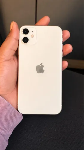 iPhone 11 64GB