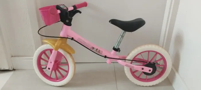 Bicicleta de equilíbrio 