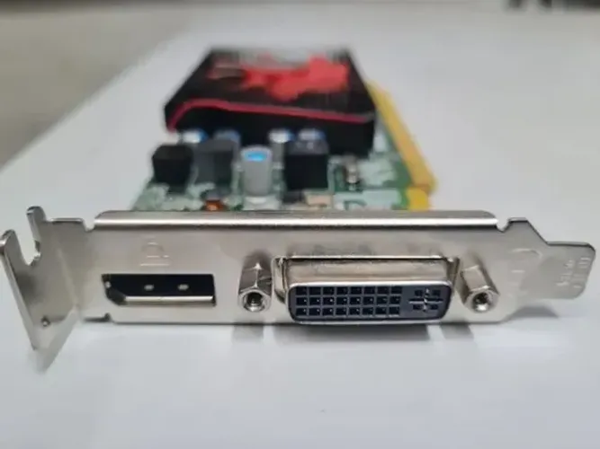 Placa de vídeo Radeon r5 430 2gb gddr5 dvi/dp novíssima