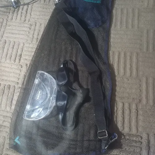 Óculos Natação é bolsa