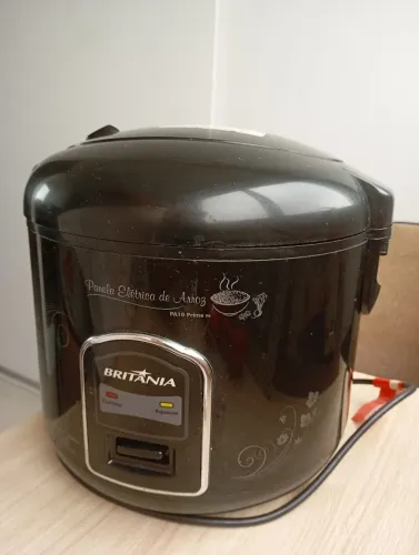Panela Elétrica de Arroz 10 xícara