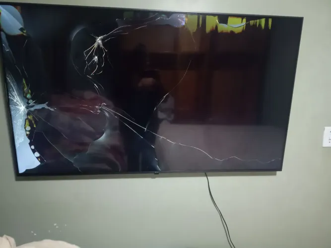 Tv 60 polegadas ( retirada de peças)