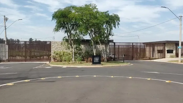 Terreno à venda com 250 m² no La Dolce Vita, Jaguariúna.