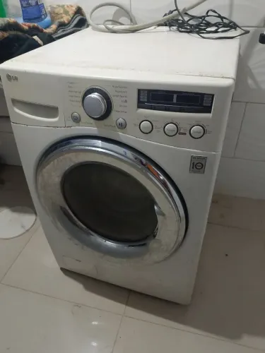 Lava e seca LG