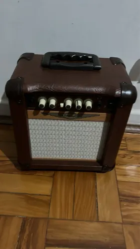 Amplificador Oneal Guitarra OCG 50 20W marrom 