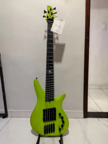 Baixo Michael Gravity BMG305F