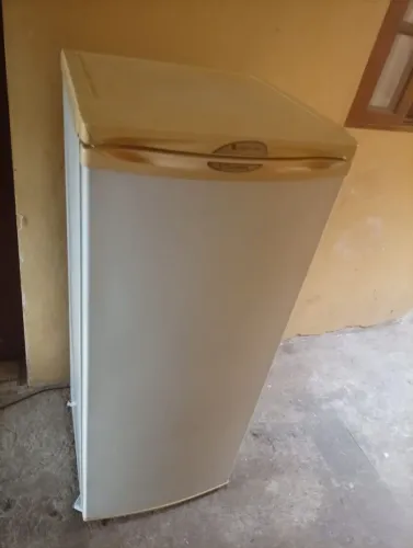 Geladeira Eletrolux