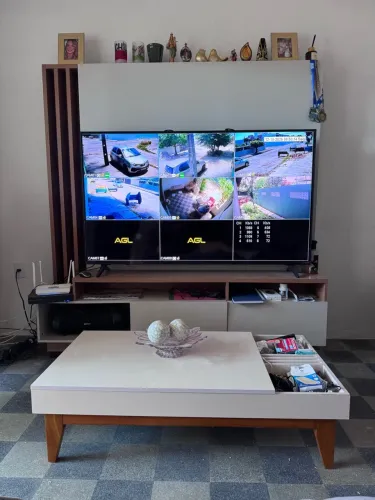 Hack e mesa de centro novíssimos!