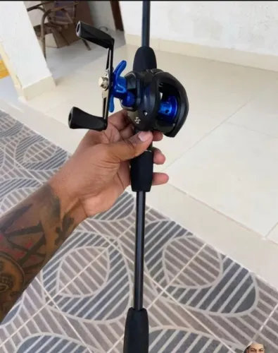 Kit Pesca Tamba Carretilha com Vara 1.80 em EVA 2 partes Carbono excelente para Pesqueiro