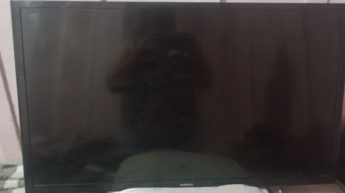 TV SMART SAMSUNG COM DEFEITO