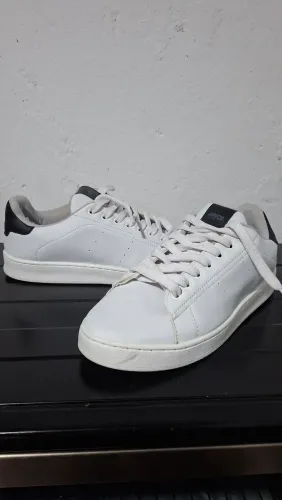 Tenis casual branco