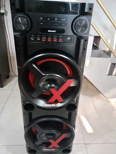 Caixa de som torre amvox 