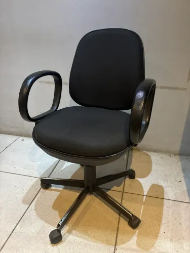 Cadeira de escritório 