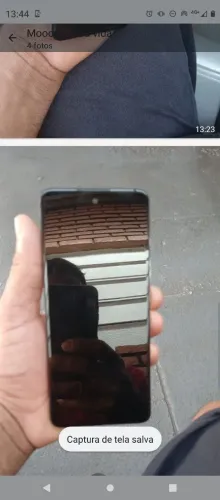 Vendo celular motog60 128 gb com trinco na tela mais não interfere em nada uso normal 