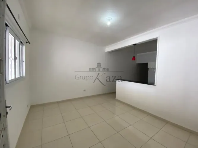 Oportunidade - Casa - Setville - Altos de São José - 1 Dormitório - 50m².