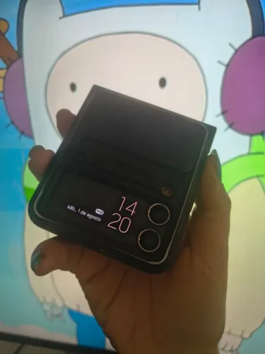 Samsung Galaxy Z Flip 4 (Original) - Tela Intacta funcionando tudo, problema no flat.