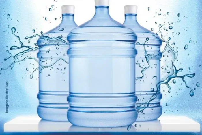 Garrafão de água de 20 litros seco / vazio para revenda