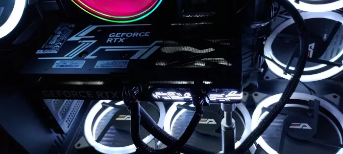 Rtx 5060 ti 8 GB DDR 7 troco em PS5 ou no Xbox serie x troco 5070 